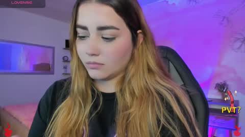 Snapshot of lucia_star_ chatting on 14, 2, 2025 lucia star online show from 14, 2, 2025