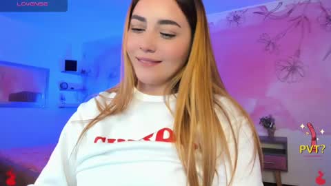 Snapshot of lucia_star_ chatting on 19, 2, 2025 lucia star online show from 19, 2, 2025