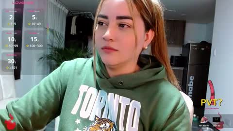 Snapshot of lucia_star_ chatting on 14, 11, 2025 lucia star online show from 14, 11, 2025