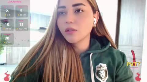 Snapshot of lucia_star_ chatting on 24, 11, 2025 lucia star online show from 24, 11, 2025