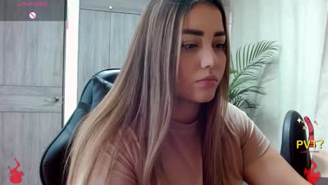 Snapshot of lucia_star_ chatting on 5, 2, 2026 lucia star online show from 5, 2, 2026