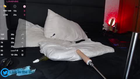 Snapshot of lucian_s_ chatting on 21, 12, 2024 Lucian S  online show from 21, 12, 2024