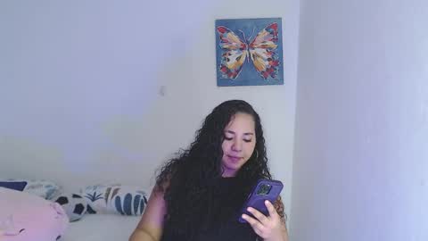 Snapshot of luciana_keating chatting on 29, 11, 2025 luciana online show from 29, 11, 2025