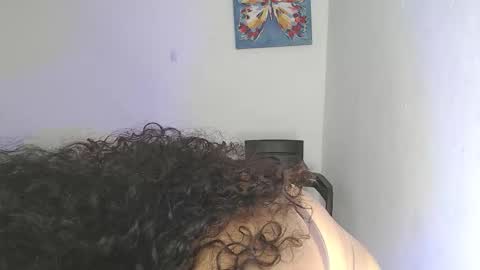 Snapshot of luciana_keating chatting on 29, 11, 2025 luciana online show from 29, 11, 2025