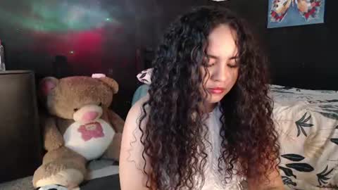 Snapshot of luciana_keating chatting on 16, 7, 2026 luciana online show from 16, 7, 2026