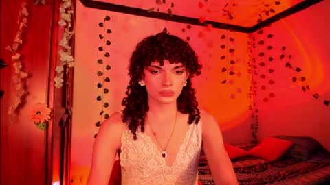 Lucy or Lucian 3 Come to my social Links3   online show from 24, 3, 2026