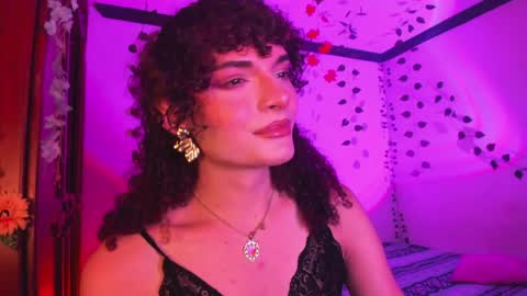 Lucy or Lucian 3 Come to my social Links3   online show from 11, 4, 2026