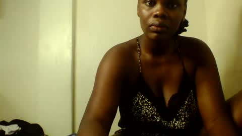 luciaresa online show from 15, 7, 2026