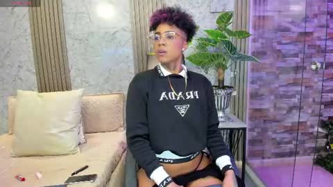 Snapshot of luciawallace chatting on 1, 7, 2026 lucia wallace online show from 1, 7, 2026