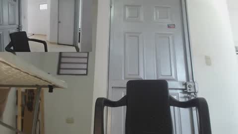 Snapshot of lucifferr_ chatting on 9, 3, 2025 leonel online show from 9, 3, 2025