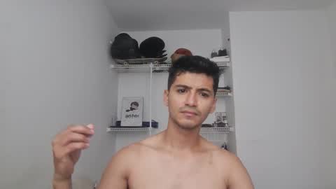 Snapshot of lucifferr_ chatting on 3, 3, 2026 leonel online show from 3, 3, 2026