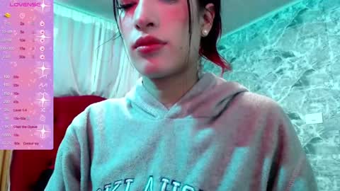 Lucia online show from 17, 2, 2025
