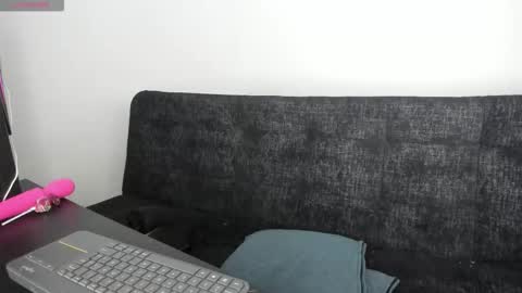 Snapshot of lucii_30 chatting on 6, 2, 2026 luci online show from 6, 2, 2026