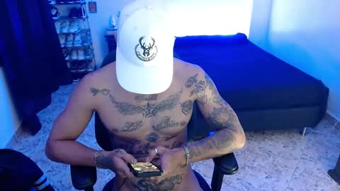 Snapshot of luciifer_hills chatting on 24, 12, 2024 luciifer_hills online show from 24, 12, 2024