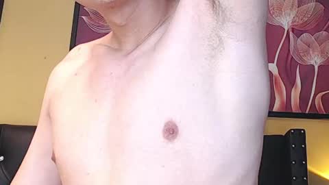 luckk_ online show from 22, 4, 2026