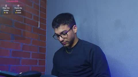 Snapshot of lucky_blessed chatting on 22, 4, 2026 lucky_blessed online show from 22, 4, 2026