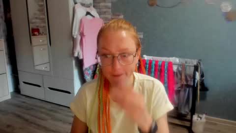 lucky_licky20 online show from 2, 10, 2025