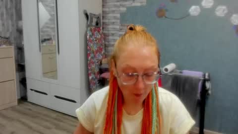 lucky_licky20 online show from 23, 10, 2025