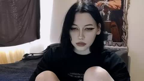 Snapshot of luckybastrad0677 chatting on 13, 6, 2026 luckybastrad0677 online show from 13, 6, 2026