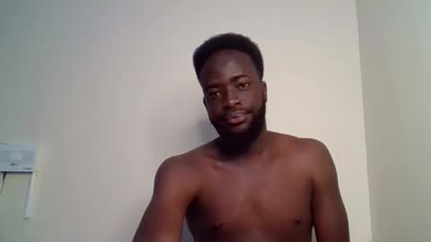 Snapshot of luckycharly chatting on 5, 10, 2025 MASTER DOM online show from 5, 10, 2025