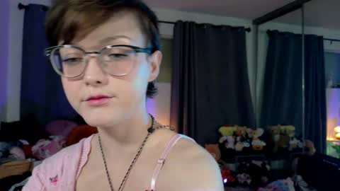 Snapshot of luckyjadestone chatting on 15, 1, 2026 Jade online show from 15, 1, 2026