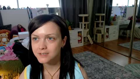 Snapshot of luckyjadestone chatting on 8, 5, 2026 Jade online show from 8, 5, 2026