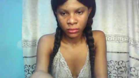 Snapshot of luckymadequeen chatting on 10, 1, 2025 Gloria online show from 10, 1, 2025