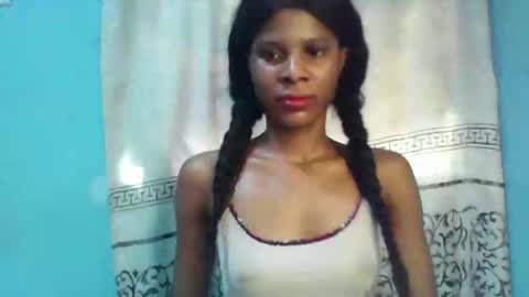 Snapshot of luckymadequeen chatting on 18, 1, 2025 Gloria online show from 18, 1, 2025