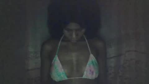 Snapshot of luckymadequeen chatting on 24, 1, 2025 Gloria online show from 24, 1, 2025