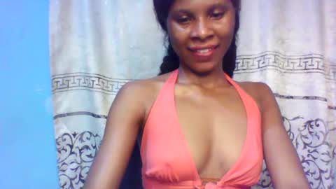 Snapshot of luckymadequeen chatting on 27, 2, 2025 Gloria online show from 27, 2, 2025