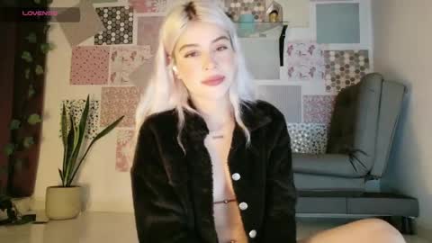 Snapshot of luckysapphire777 chatting on 22, 3, 2026 luckysapphire777 online show from 22, 3, 2026