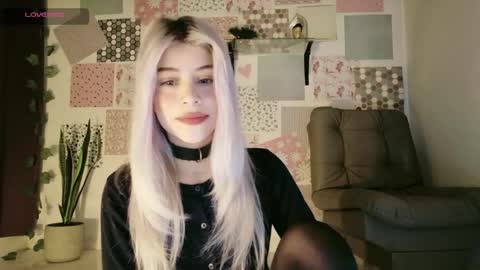Snapshot of luckysapphire777 chatting on 5, 5, 2026 luckysapphire777 online show from 5, 5, 2026