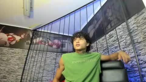 Snapshot of luckyy_boy_ chatting on 15, 7, 2026 Lucky online show from 15, 7, 2026