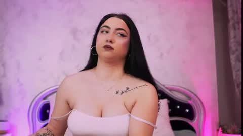 Mia online show from 23, 6, 2026