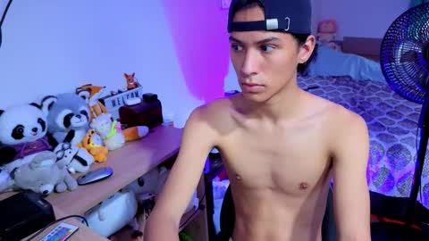 Lu Independent Model online show from 20, 9, 2025