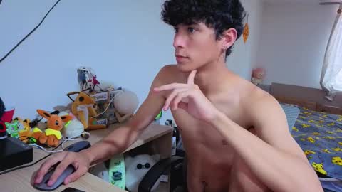 Lu Independent Model online show from 11, 1, 2026