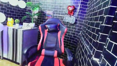 lucsin online show from 9, 3, 2026