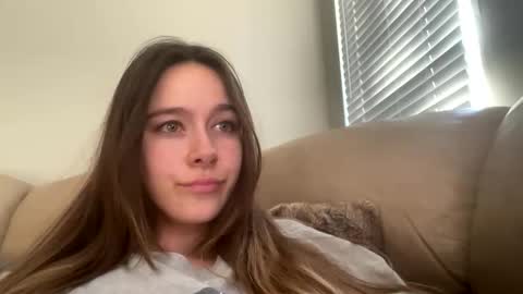 Lucy online show from 17, 12, 2025