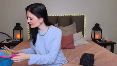 Lucy online show from 2, 11, 2025