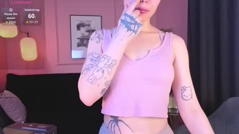 Snapshot of lucy__loy chatting on 15, 12, 2025 Lucy online show from 15, 12, 2025