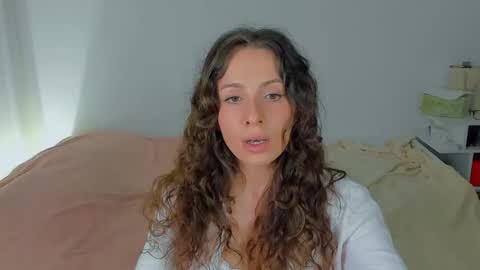 Snapshot of lucy__ray chatting on 22, 5, 2026 lucy__ray online show from 22, 5, 2026