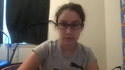 Snapshot of lucy_allison chatting on 25, 5, 2026 Lucy online show from 25, 5, 2026