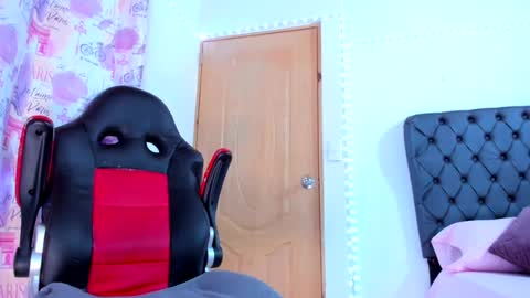 Snapshot of lucy_chanell chatting on 5, 7, 2026 lucy online show from 5, 7, 2026