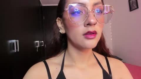 Snapshot of lucy_doll85 chatting on 9, 6, 2026 Lucy online show from 9, 6, 2026