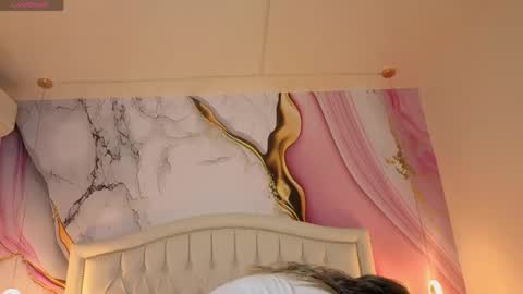 Snapshot of lucy_milf_474 chatting on 1, 5, 2026 Lucy online show from 1, 5, 2026