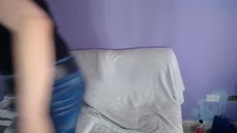 Snapshot of lucy_ny chatting on 16, 3, 2026 SleepyAbuela online show from 16, 3, 2026