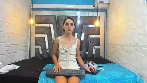 Lucy unlimit come back here  online show from 25, 3, 2026