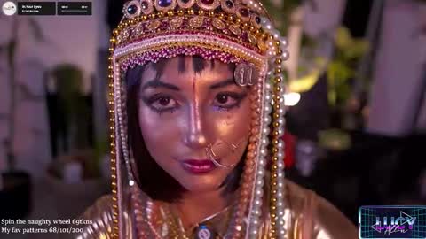 Lucy Alien  online show from 30, 10, 2025