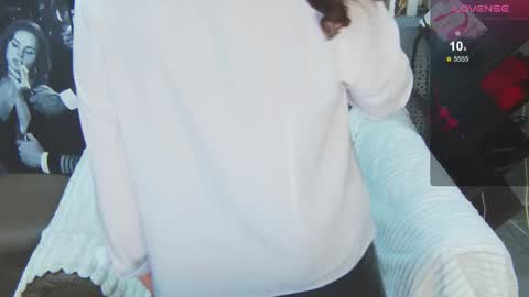 LucyBelli online show from 13, 11, 2025