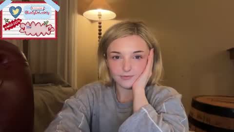 Snapshot of lucydelovely chatting on 20, 7, 2026 Lucy online show from 20, 7, 2026